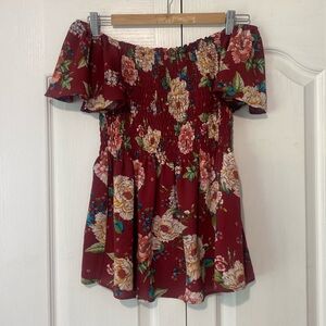 Off shoulder floral summer top size large